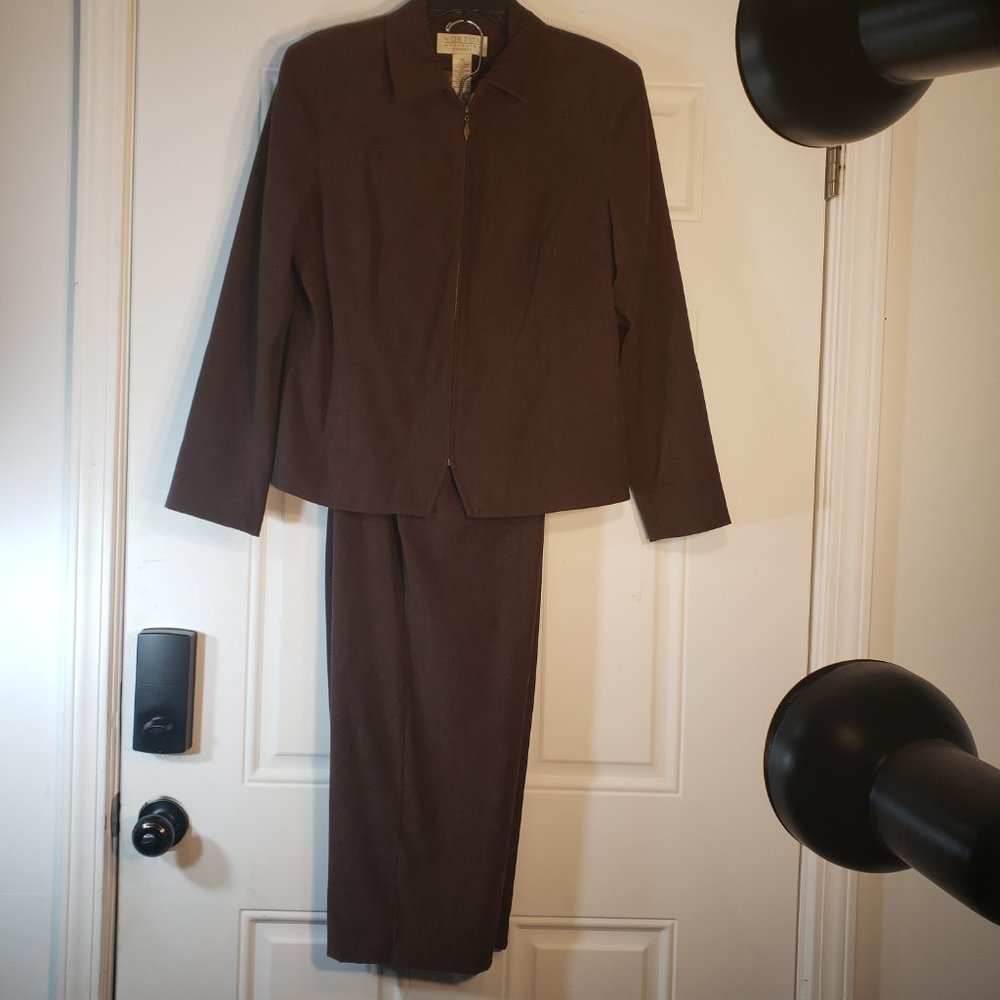 NORTON MSNA UCHTON DRESSES BROWN JACKET PANT SUIT SIZE 10 MADE IN HONG KONG